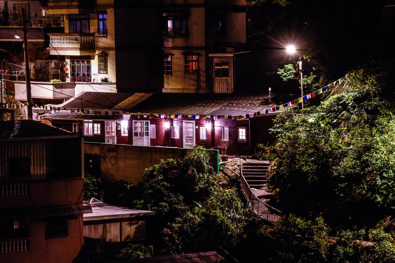 Lungta Bnb Jiufen Exteriör bild